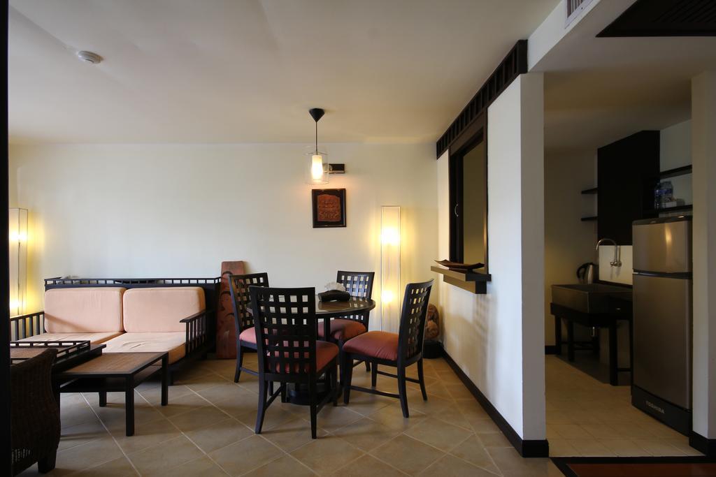 Avantika Boutique Hotel Patong ภายนอก รูปภาพ