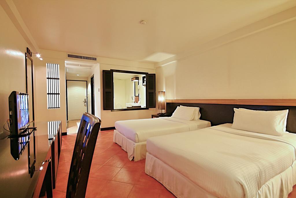 Avantika Boutique Hotel Patong ภายนอก รูปภาพ